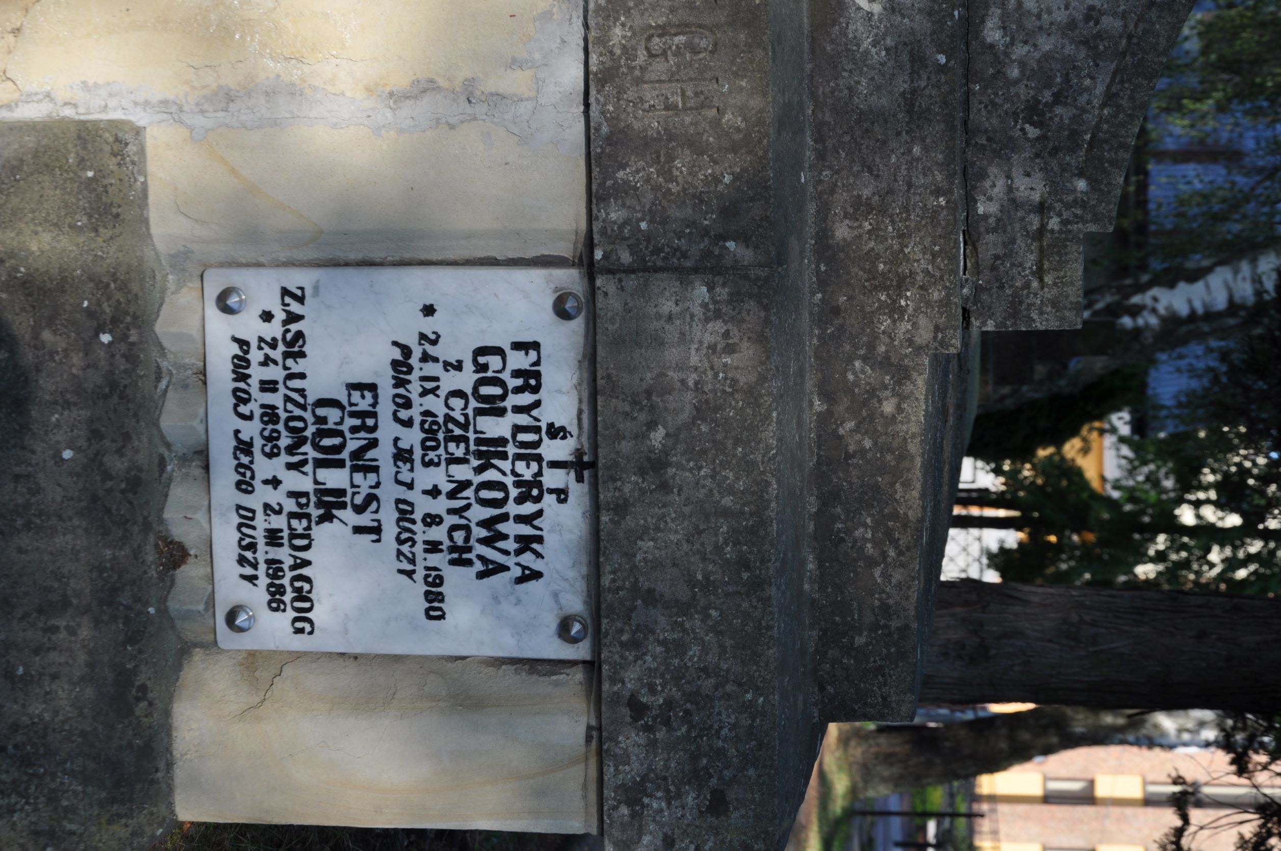 Grób Fryderyka Golik