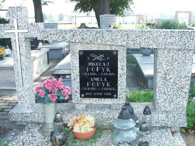 Grób Mikołaj Popyk