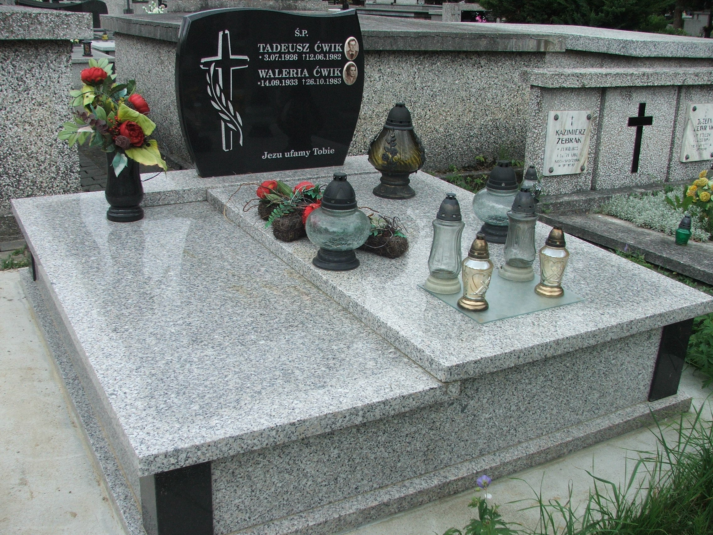 Grób Waleria Ćwik