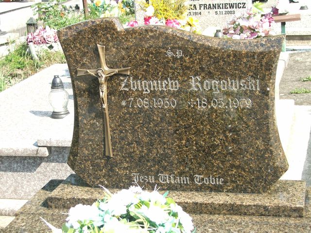 Grób Zbigniew Rogowski