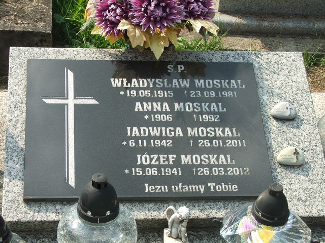 Grób Józef Moskal