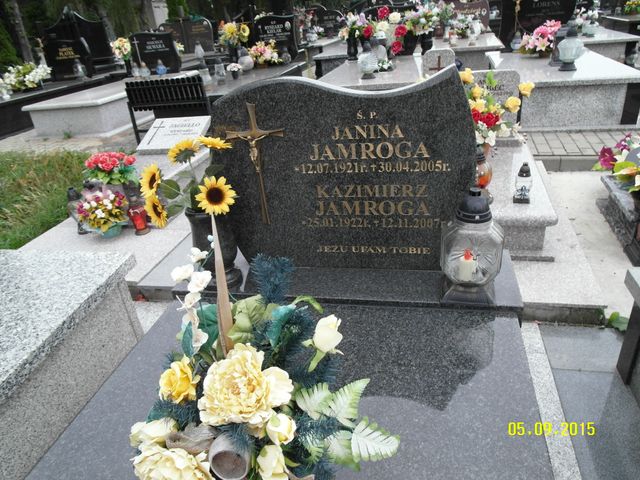 Grób Janina Jamroga