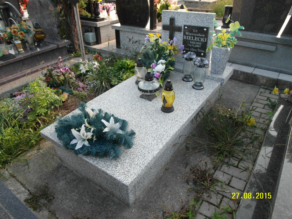 Grób Mieczysław Bielecki