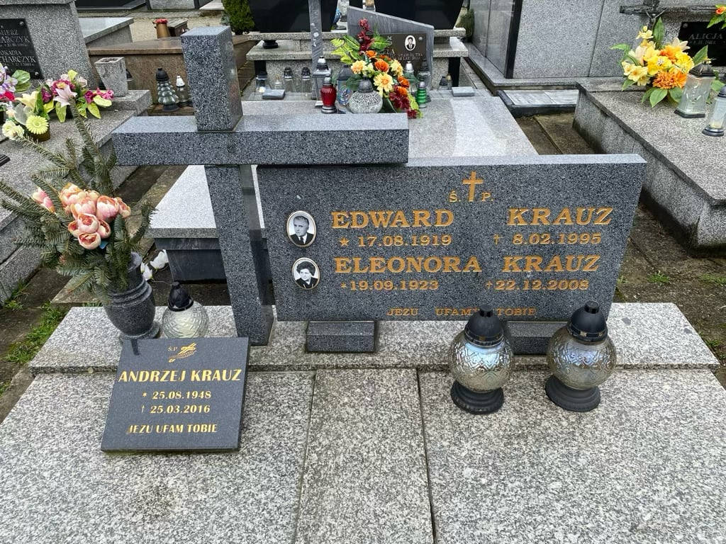 Grób Edward Krauz