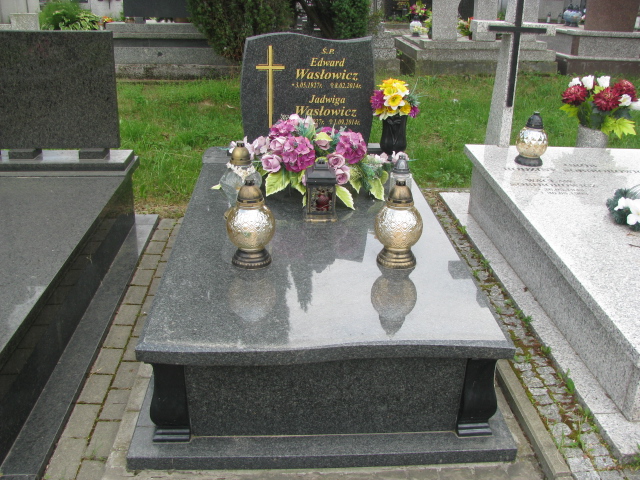 Grób Edward Wasłowicz